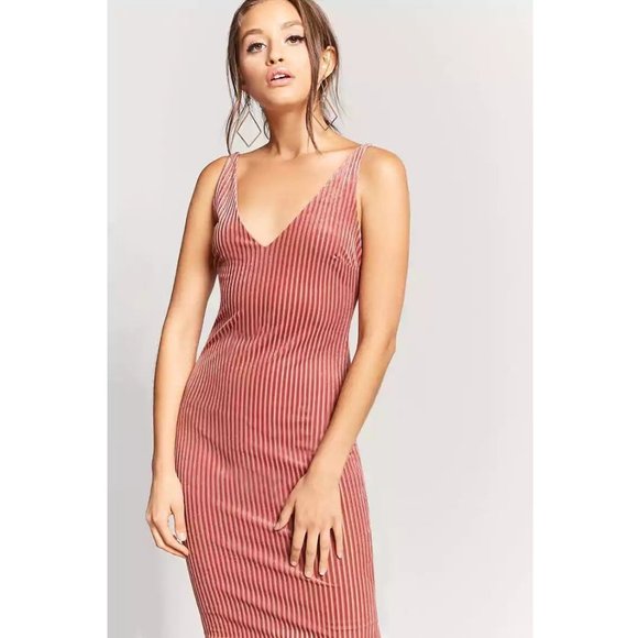 Rose Striped Velvet Bodycon Midi Dress from Forever 21 - Picture 8 of 11